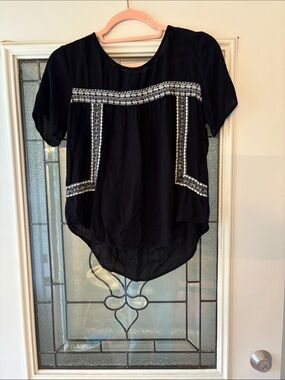 Forever 21 Black Short-Sleeve Embroidered Blouse